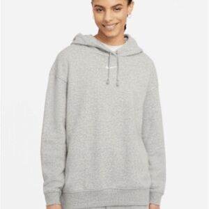 Nike Sportswear Collection Essentials Oversized Fleece Hoodie in Light Grey sz M